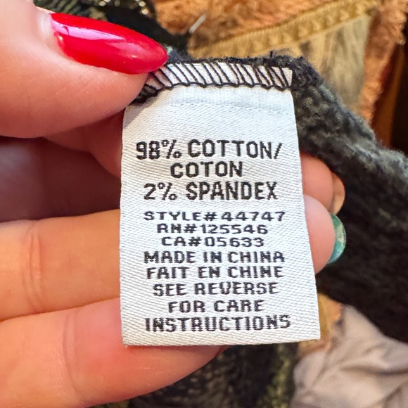 Habitat Black and Green Patterned Garment - Picture 7 of 8